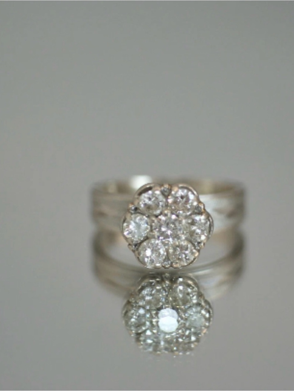 Antique 1.40tcw diamond engagement ring, 14kt patterned ring. A1125 size 7